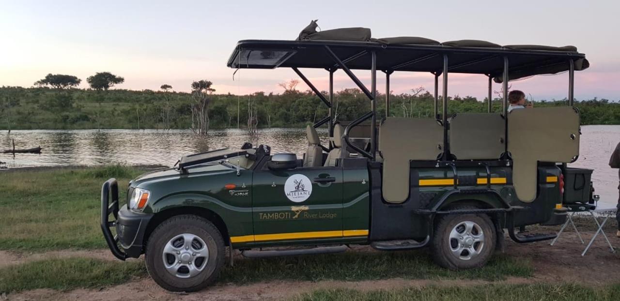Tamboti River Lodge Hectorspruit Ngoại thất bức ảnh